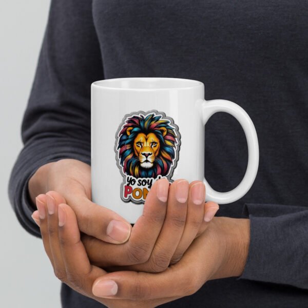 White glossy mug " Yo soy de Ponce  "