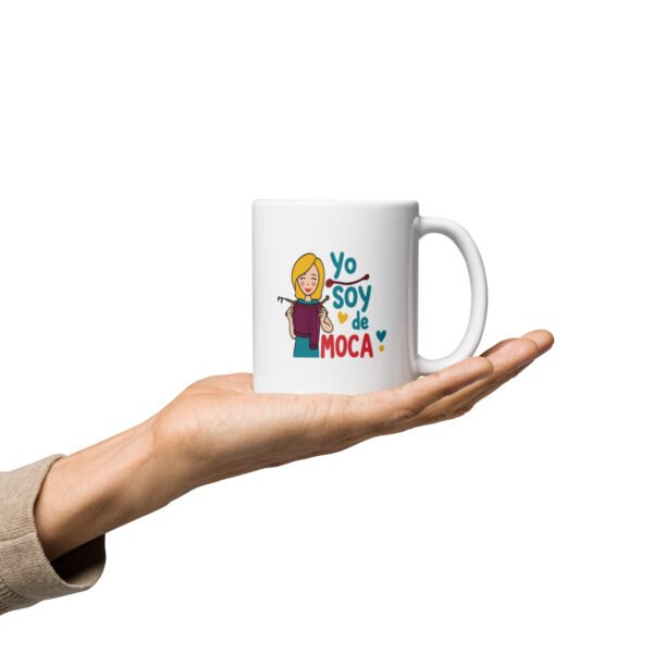 White glossy mug " Yo soy de Moca "